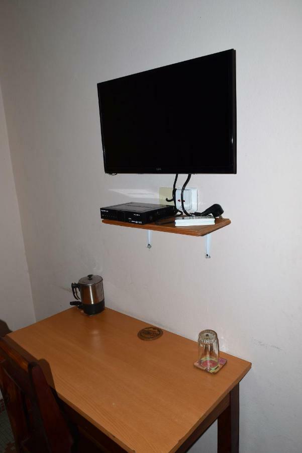 B&B Chez Rita Cotonou Bagian luar foto
