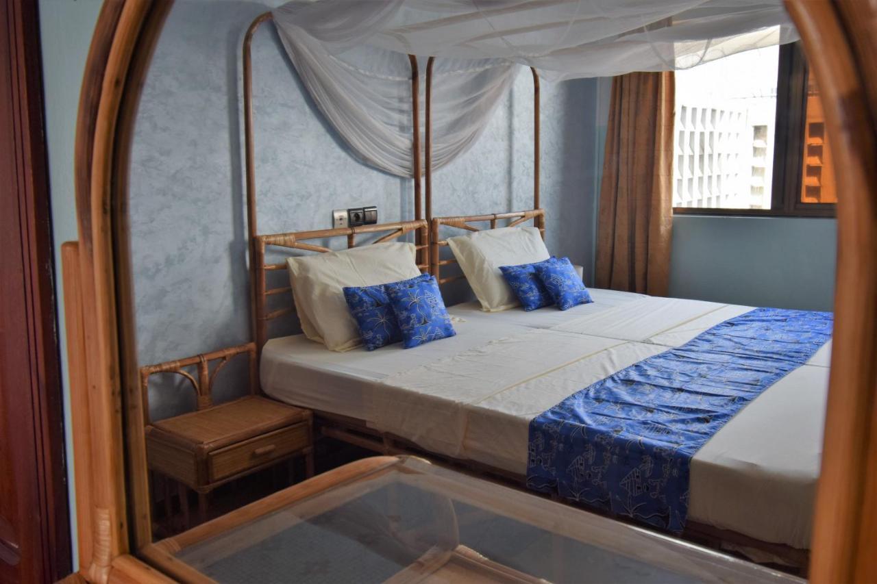 B&B Chez Rita Cotonou Bagian luar foto